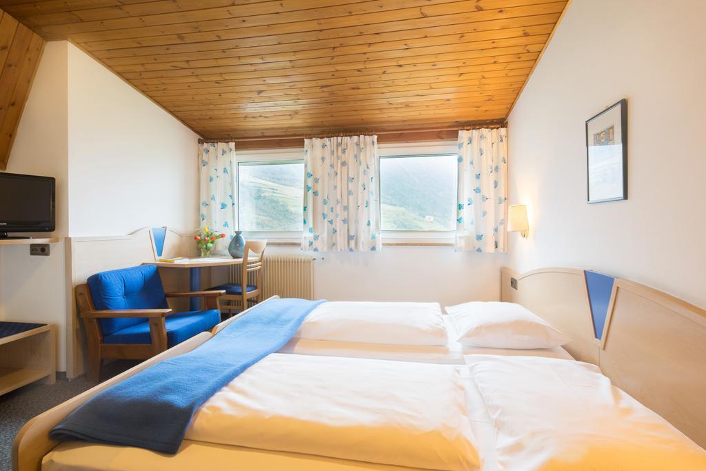 Hotel Rentschnerhof Bozen Kamer foto