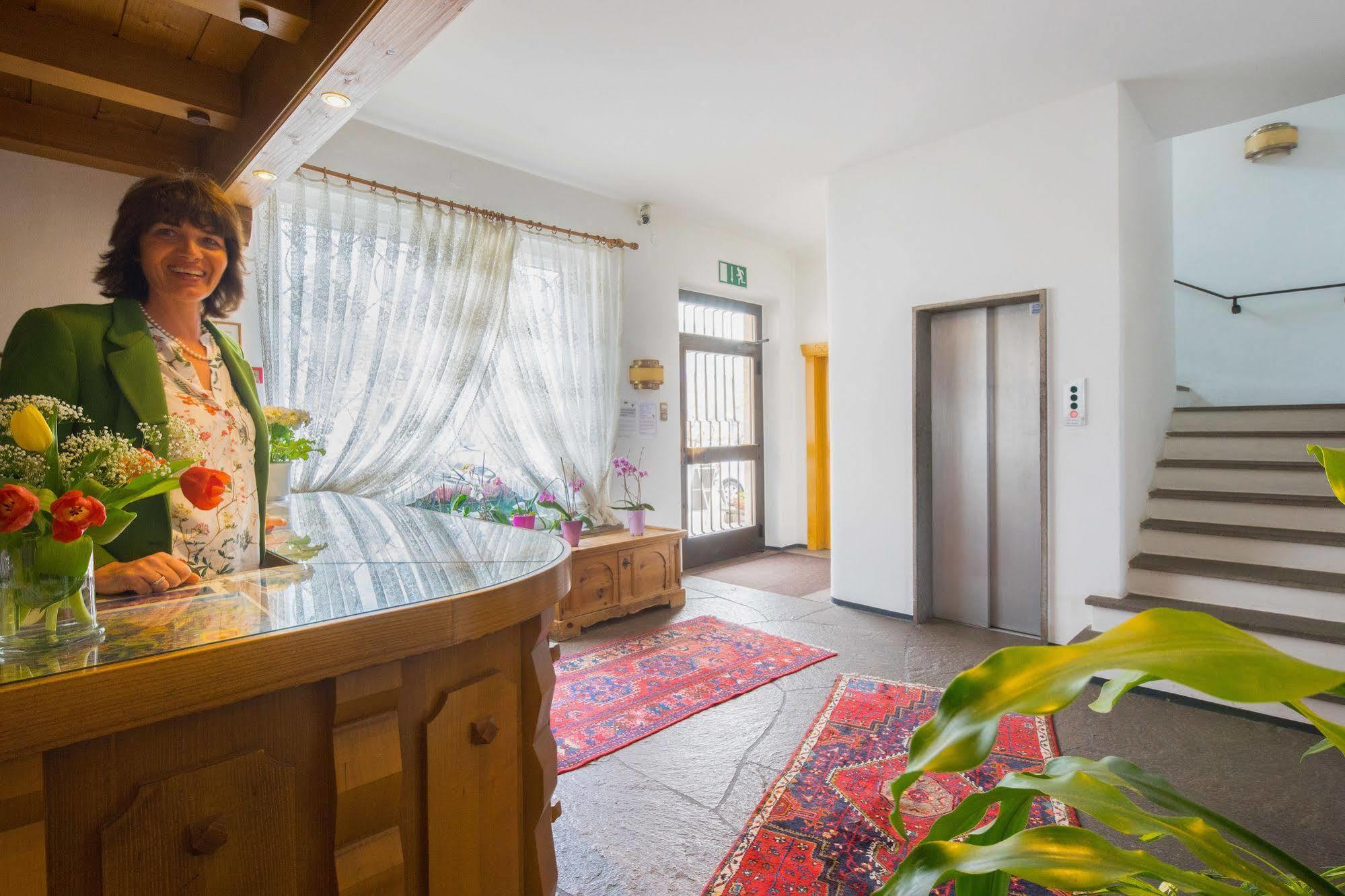Hotel Rentschnerhof Bozen Buitenkant foto